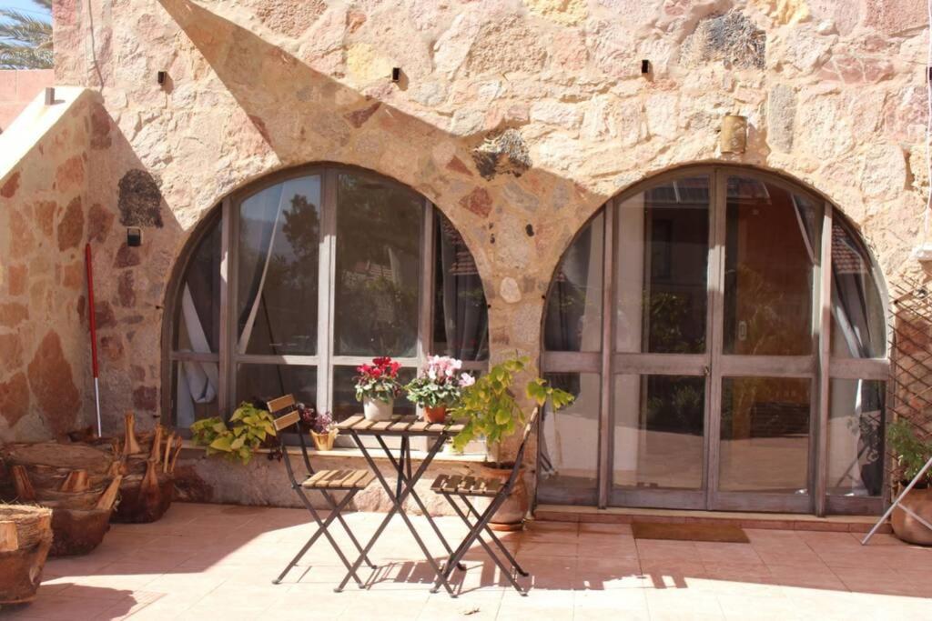 Eilat Stone - Patio אבן אילת - פטיו Apartamento Exterior foto